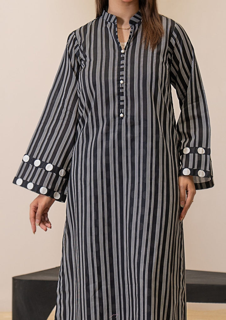 2Pc Digital Print Lawn MONO-M26-0002