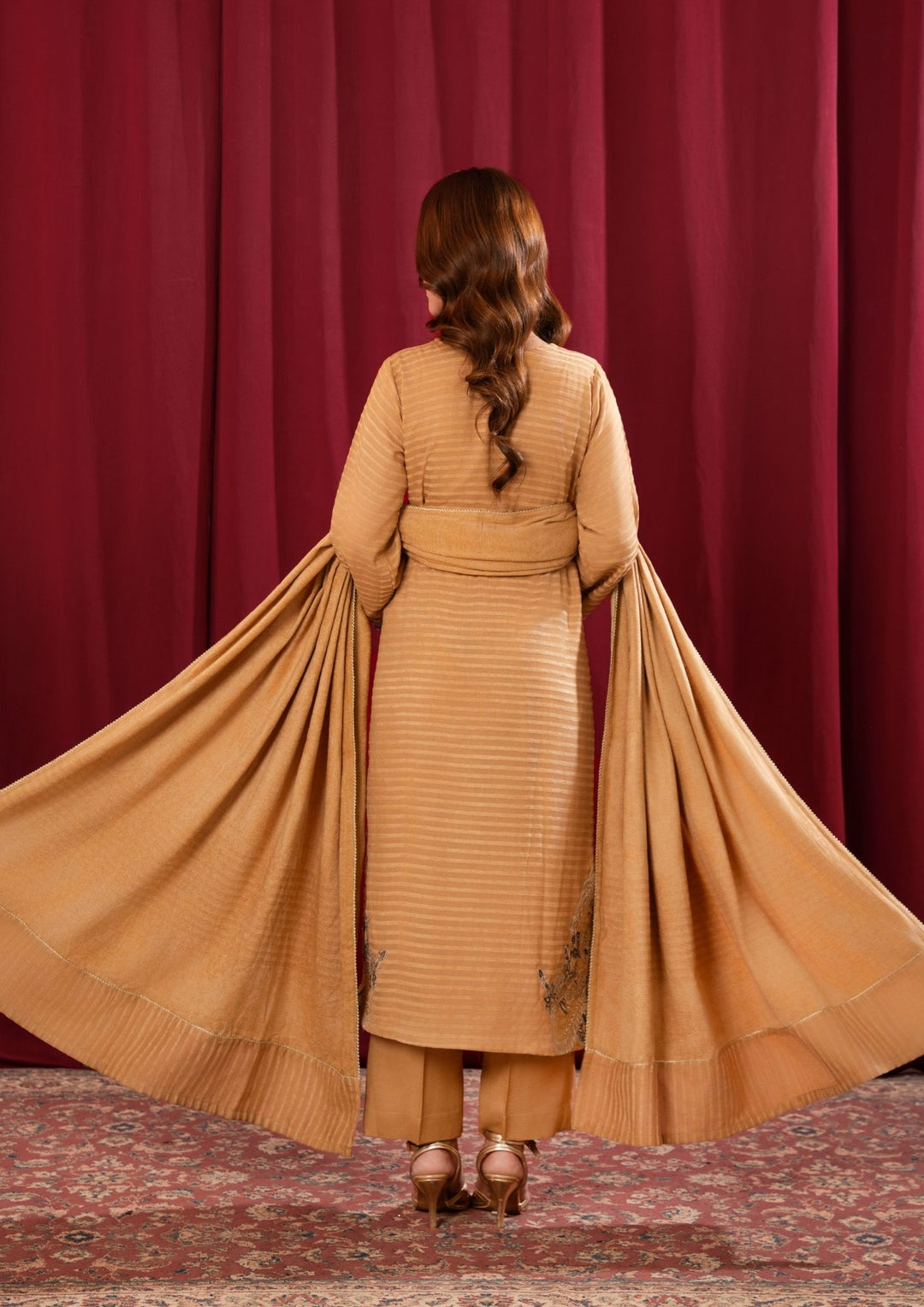 3Pc Alpine Velvet Tilla Embroidered with Velvet Shawl Skin AFP-A25-0004