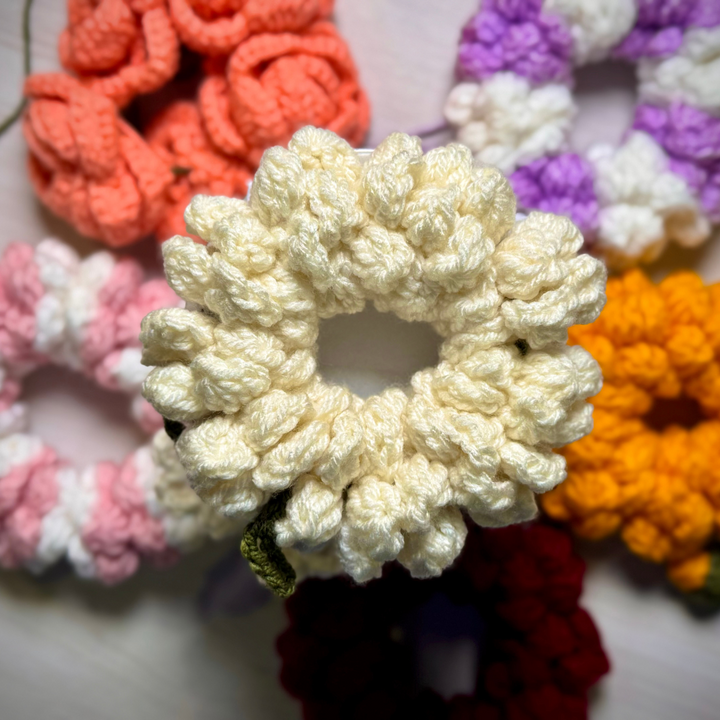 Handmade Crochet Gajra HCTB-S25-0018