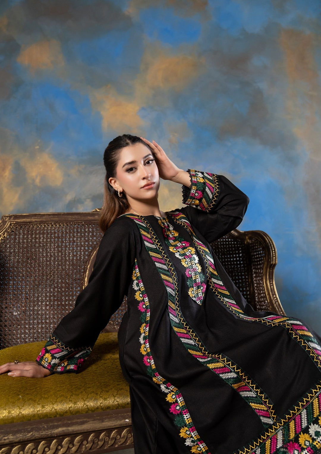 2Pc Embroidered Alpine Karandi Black SAY-W26-0025