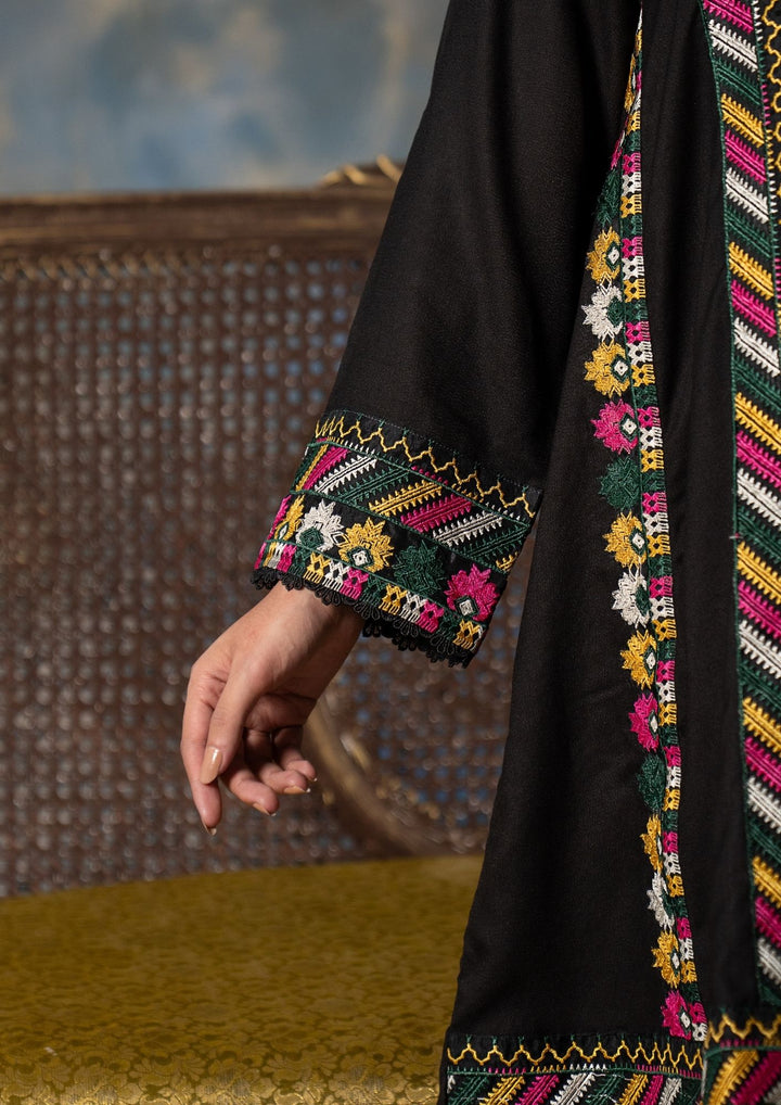 2Pc Embroidered Alpine Karandi Black SAY-W26-0025