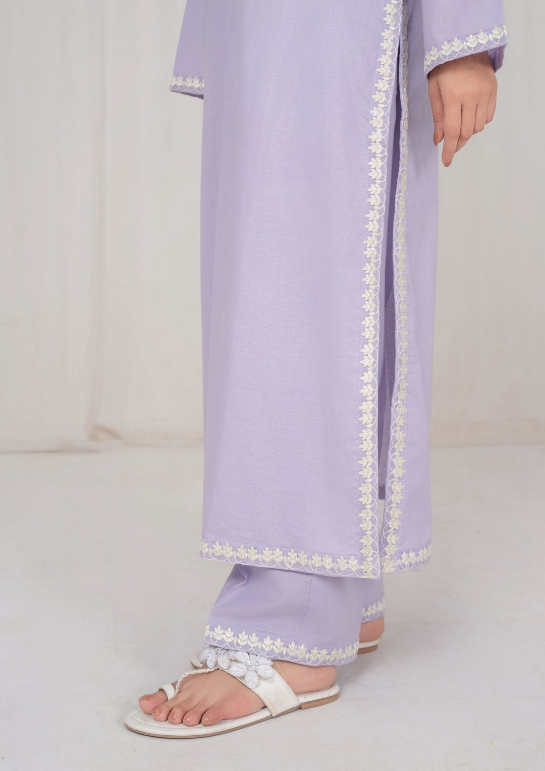 2Pc Light Purple Embroidered Lawn RIW-R26-0023