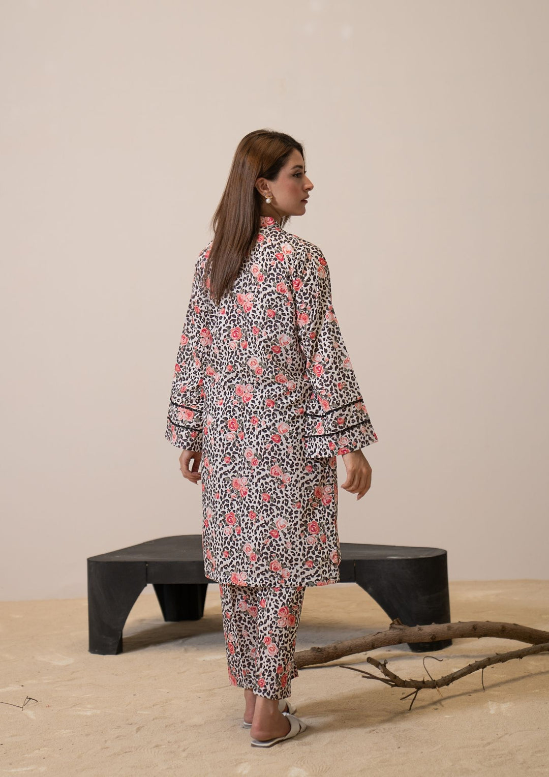 2Pc Digital Print Lawn MONO-M26-0003