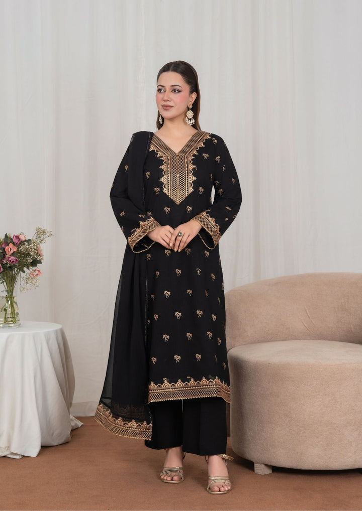 3Pc Tilla Embroidered Textured Lawn with Embroidered Border Chiffon Dupatta Black JASHAN-J26-0026