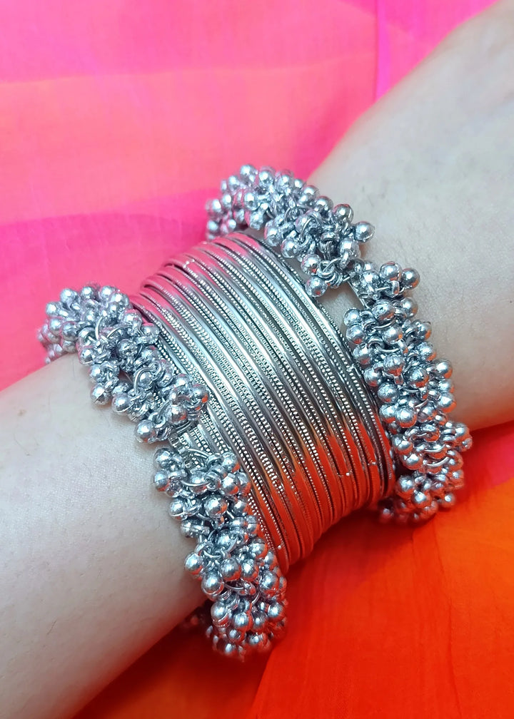 Soha Silver Bangles PMB-0177