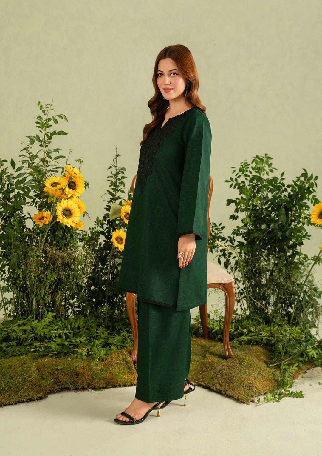 2pc Embroidered Khaddar with Farshi Shalwar Bottle Green AML-W25-0053