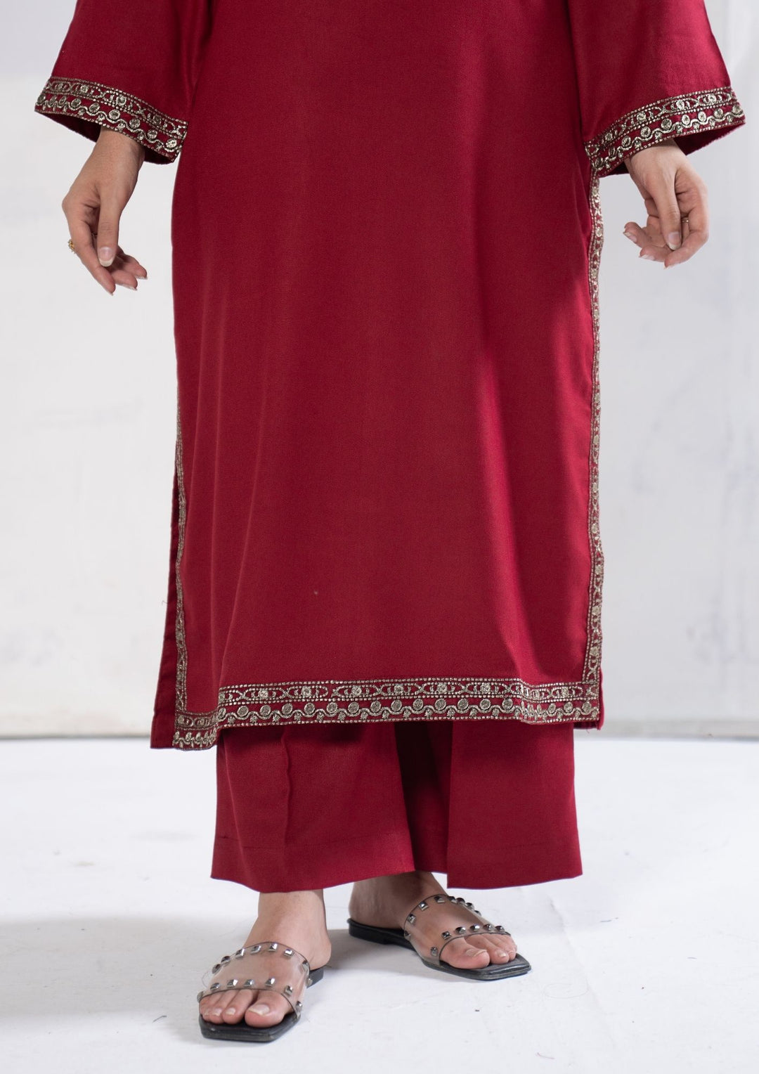 3Pc Tilla Embroidered Alpine Karandi Maroon SAY-W26-0004