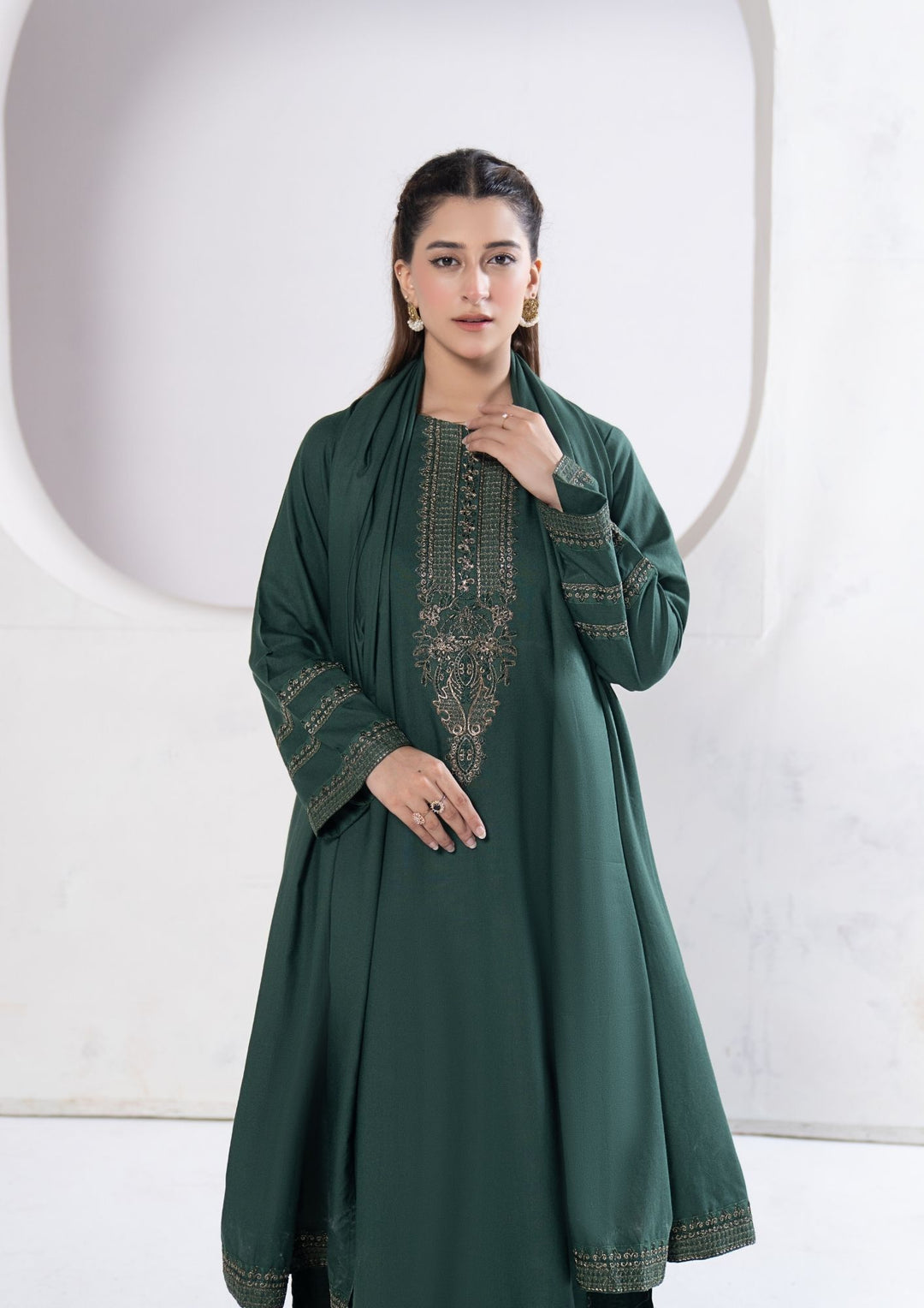 3Pc Tilla Embroidered Alpine Karandi Bottle Green SAY-W26-0005