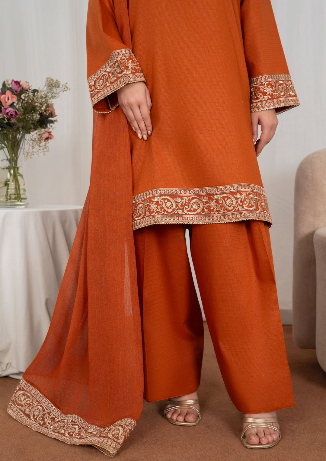 3Pc Tilla Embroidered Textured Lawn with Farshi Shalwar with Embroidered Border Chiffon Dupatta JASHAN-J26-0029