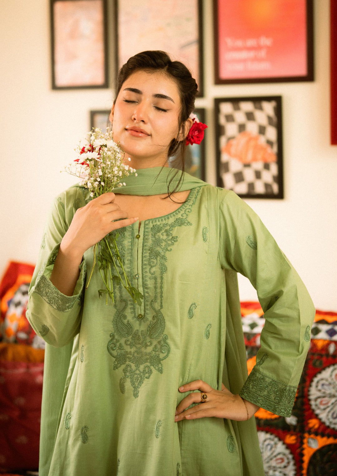 3Pc Pistachio Embroidered Lawn with Chiffon Dupatta RIW-R26-0002