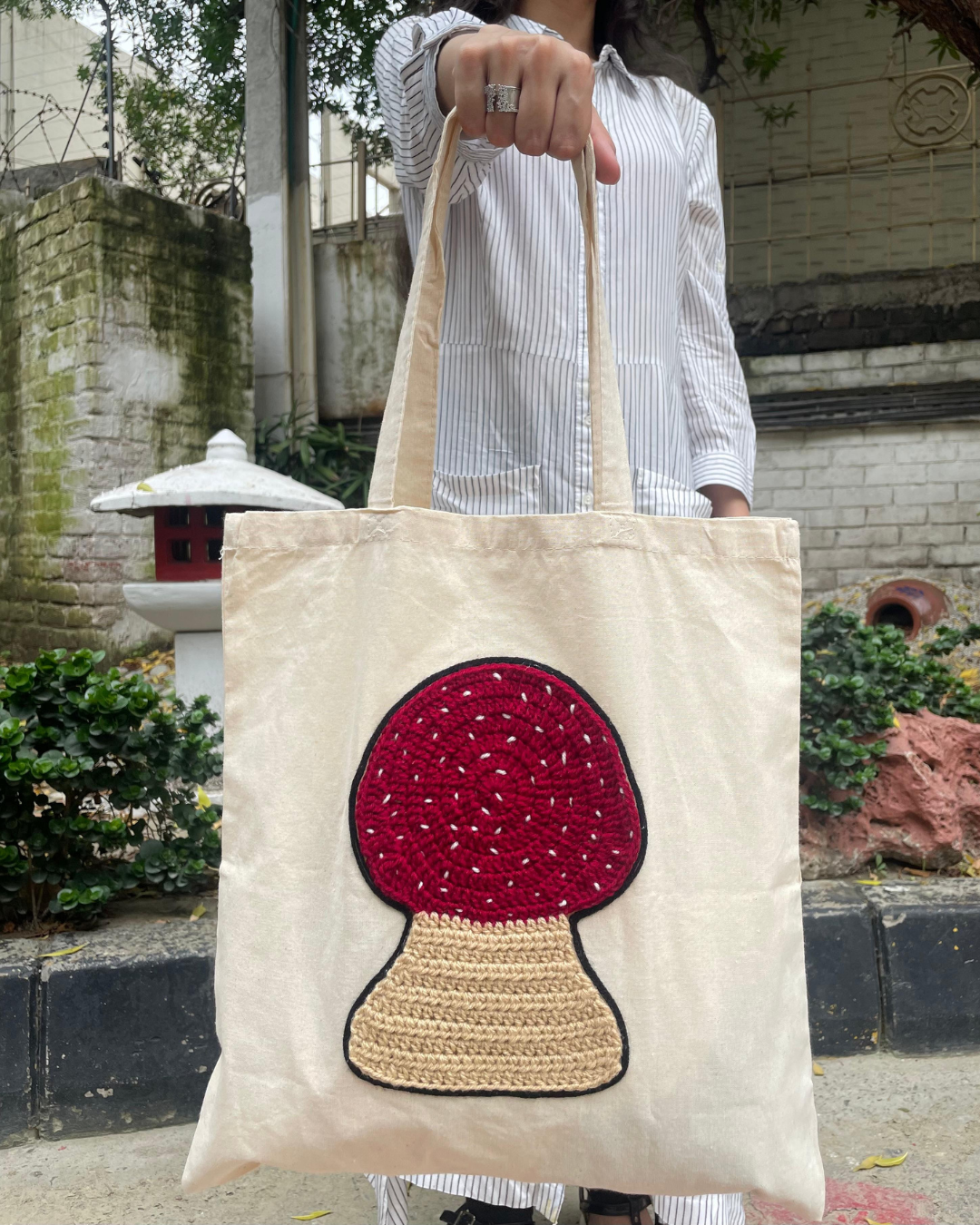 Handmade Crochet Tote Bag HCTB-S25-0001