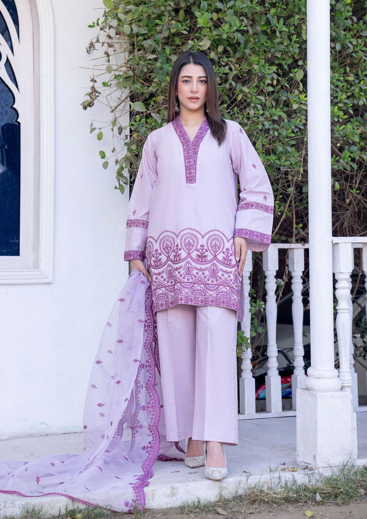 3Pc Embroidered Lawn with Embroidered Organza Dupatta SUM-M26-0004