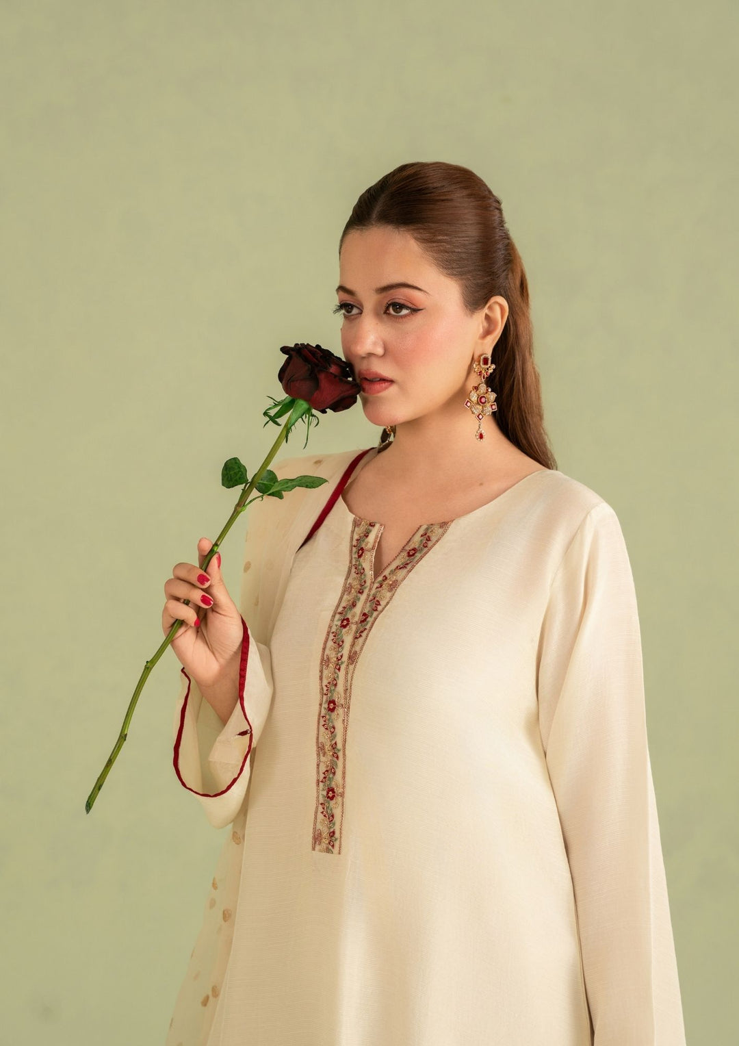 3Pc Embroidered Raw Silk with Organza Dupatta Cream | LUXE-L25-0001