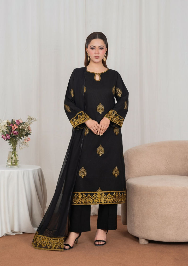 3Pc Tilla Embroidered Lawn with Embroidered Border Chiffon Dupatta Black JASHAN-J26-0031