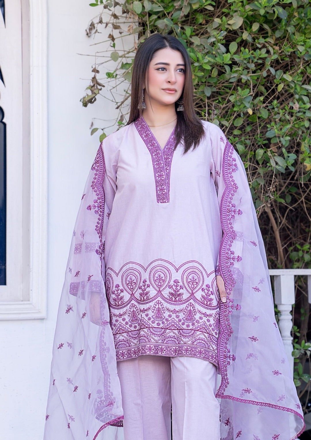 3Pc Embroidered Lawn with Embroidered Organza Dupatta SUM-M26-0004