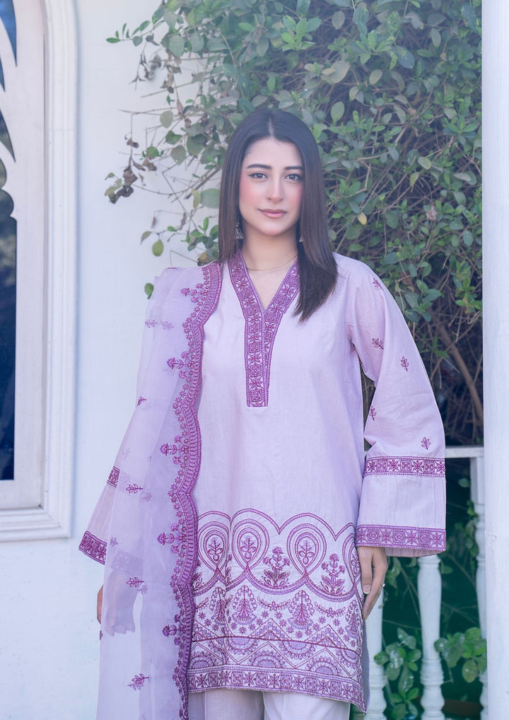 3Pc Embroidered Lawn with Embroidered Organza Dupatta SUM-M26-0004