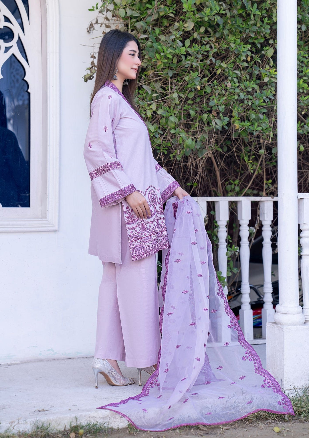 3Pc Embroidered Lawn with Embroidered Organza Dupatta SUM-M26-0004