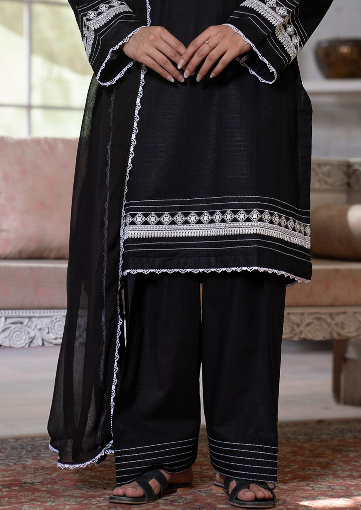 3Pc Lawn Black with Chiffon Dupatta MONO-M26-0007
