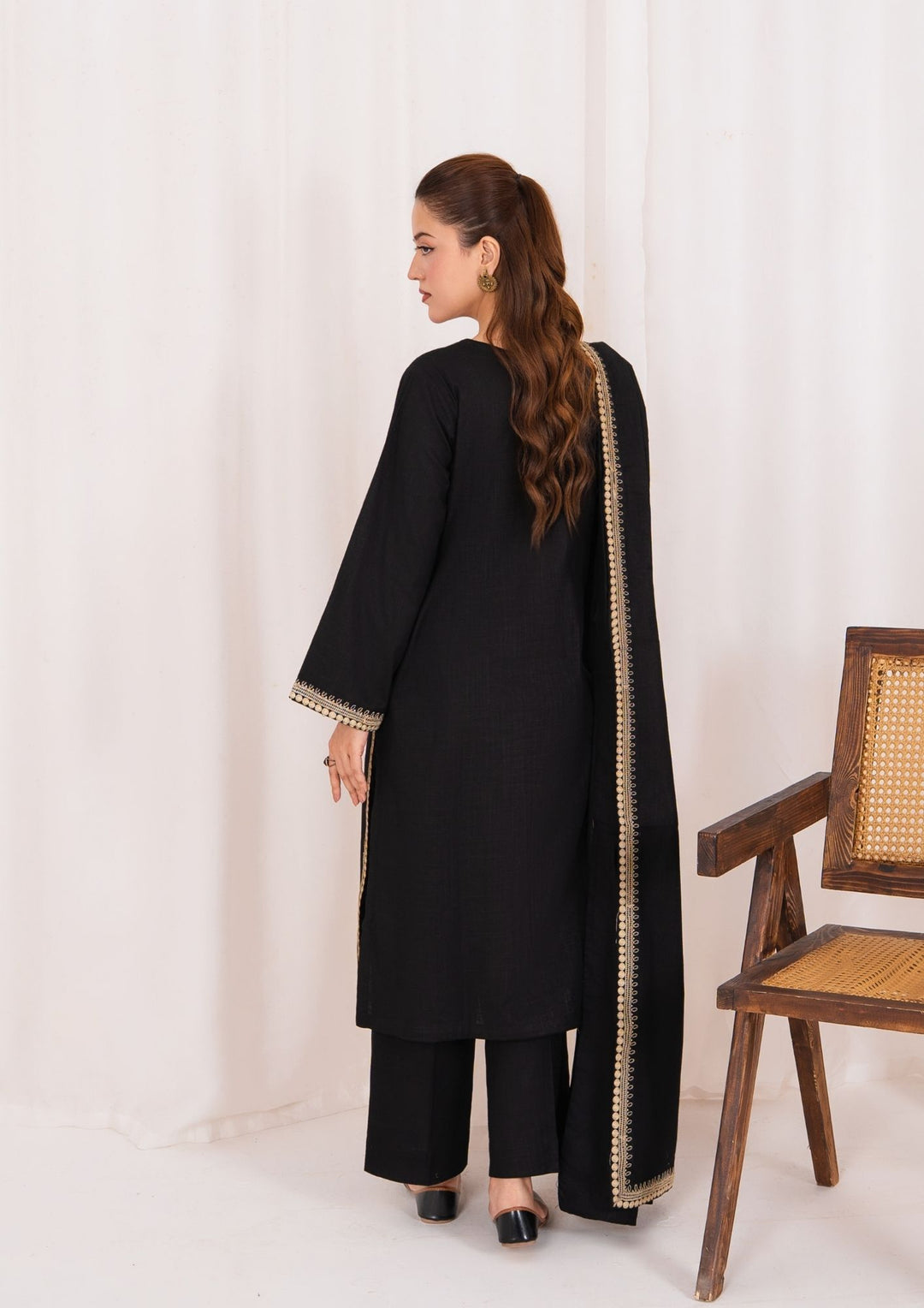 3pc Embroidered Khaddar with Embroidered Border Shawl AML-W25-0024