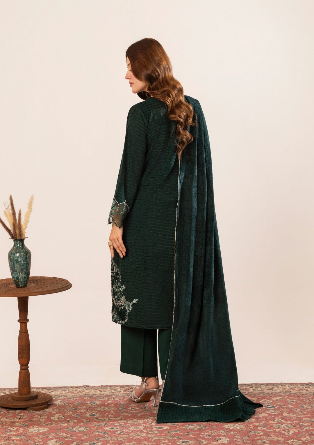 3Pc Alpine Velvet Tilla Embroidered with Velvet Shawl Bottle AFP-A25-0007