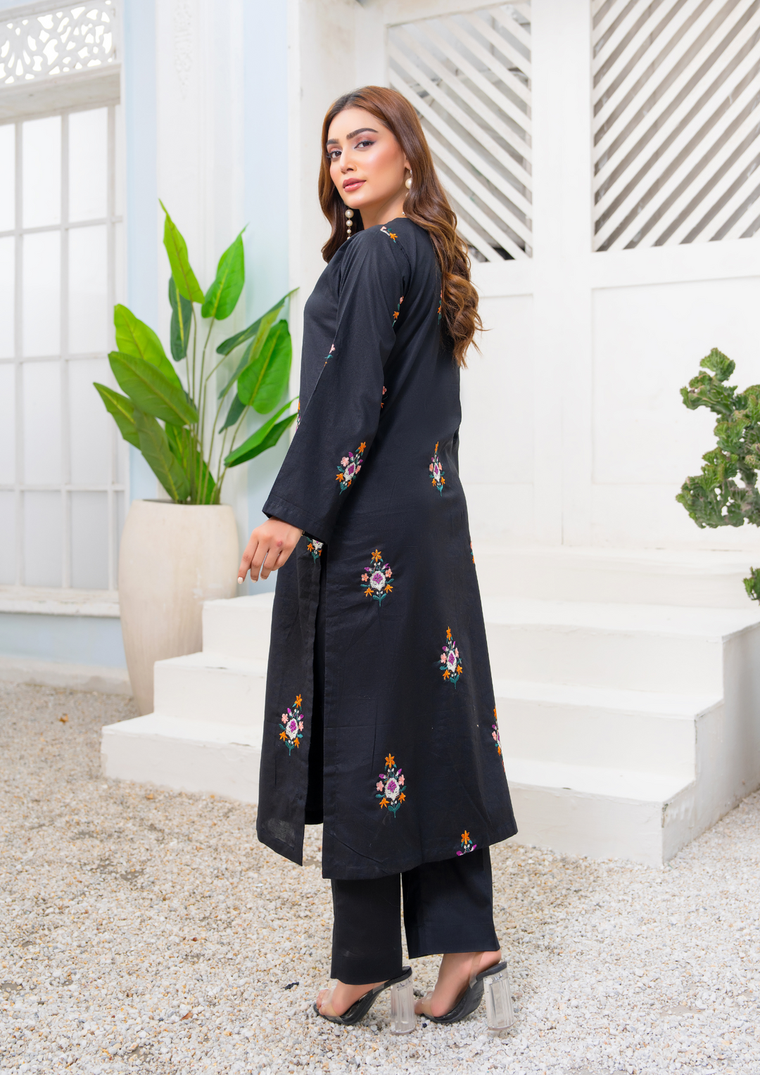 2 Pc Multi Embroidered Cotton Lawn Black ELD-0001