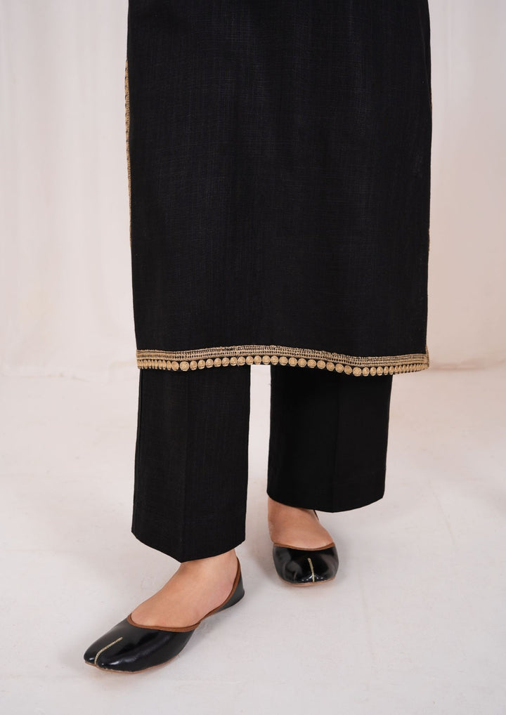 3pc Embroidered Khaddar with Embroidered Border Shawl AML-W25-0024