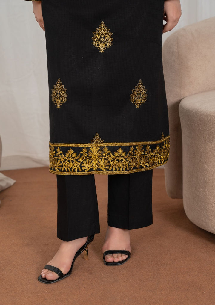 3Pc Tilla Embroidered Lawn with Embroidered Border Chiffon Dupatta Black JASHAN-J26-0031