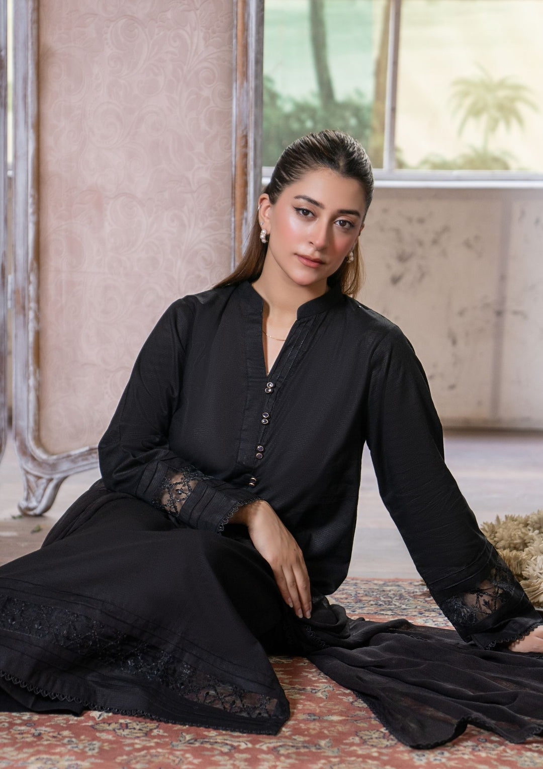 3Pc Lawn Black with Chiffon Dupatta MONO-M26-0009