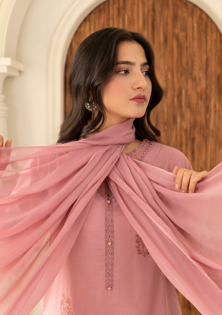 3Pc Embroidered Lawn FATAH-F25-0008