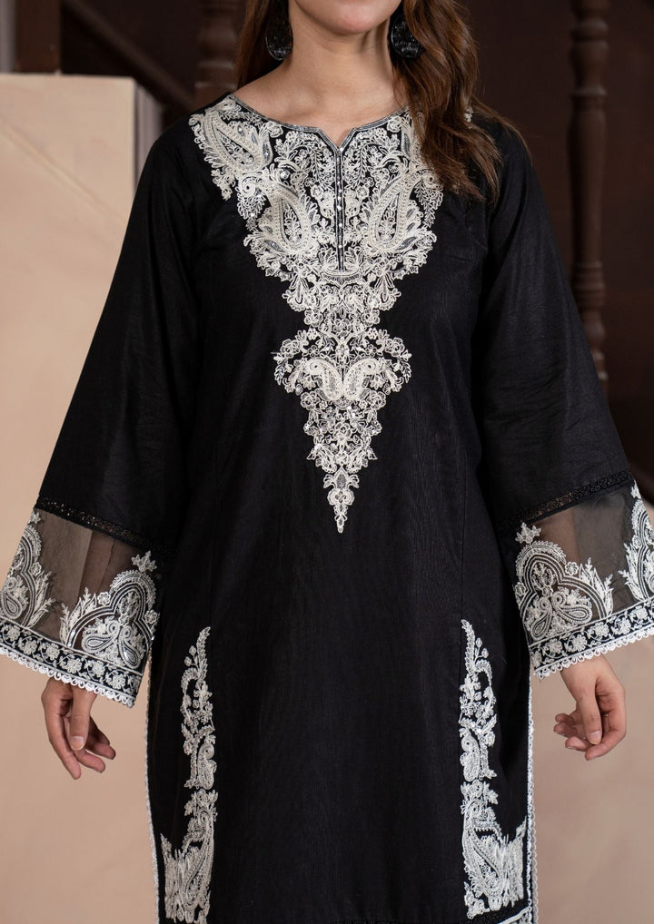 3Pc Embroidered Khaddar AMLT-W26-0009