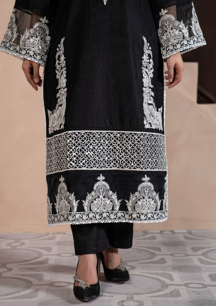 3Pc Embroidered Khaddar AMLT-W26-0009