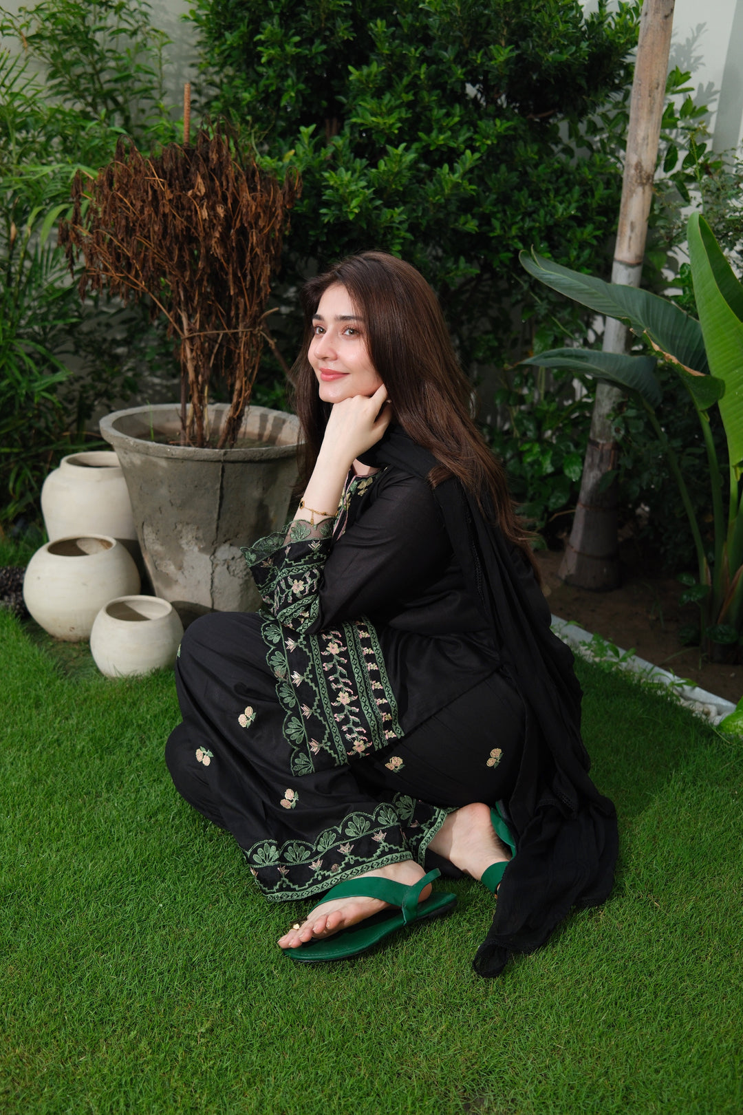 3Pc Black Embroidered Lawn with Chiffon Dupatta RIW-R26-0001