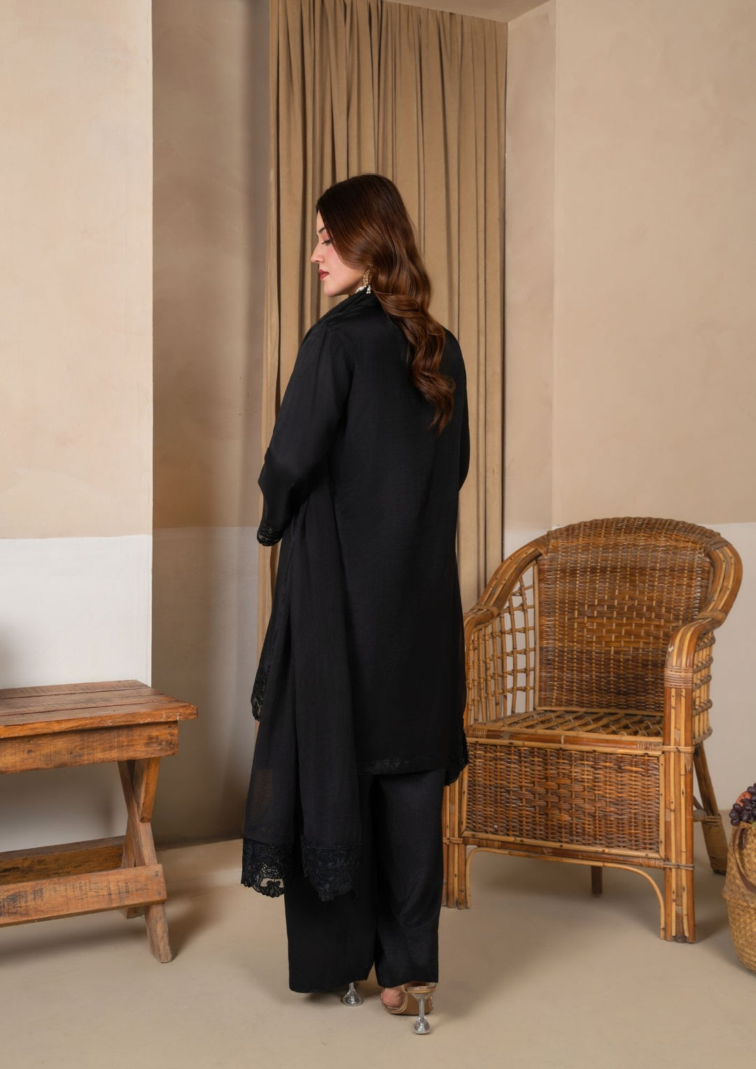 3Pc Embroidered Silk Viscose with Farshi Shalwar Black JASHAN-J26-0010