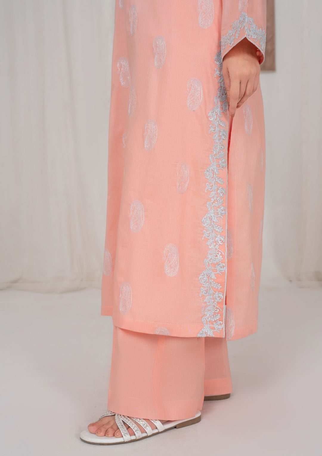 2Pc Peach Embroidered Lawn RIW-R26-0012