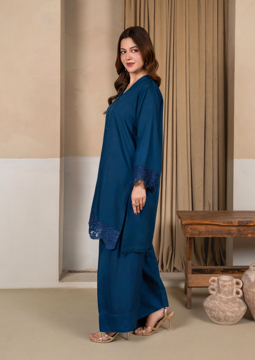 3Pc Embroidered Silk Viscose with Farshi Shalwar Teal JASHAN-J26-0012