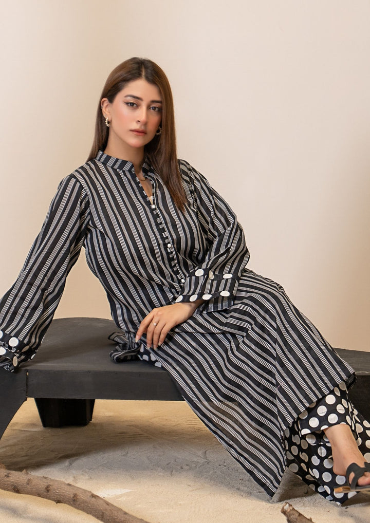 2Pc Digital Print Lawn MONO-M26-0002