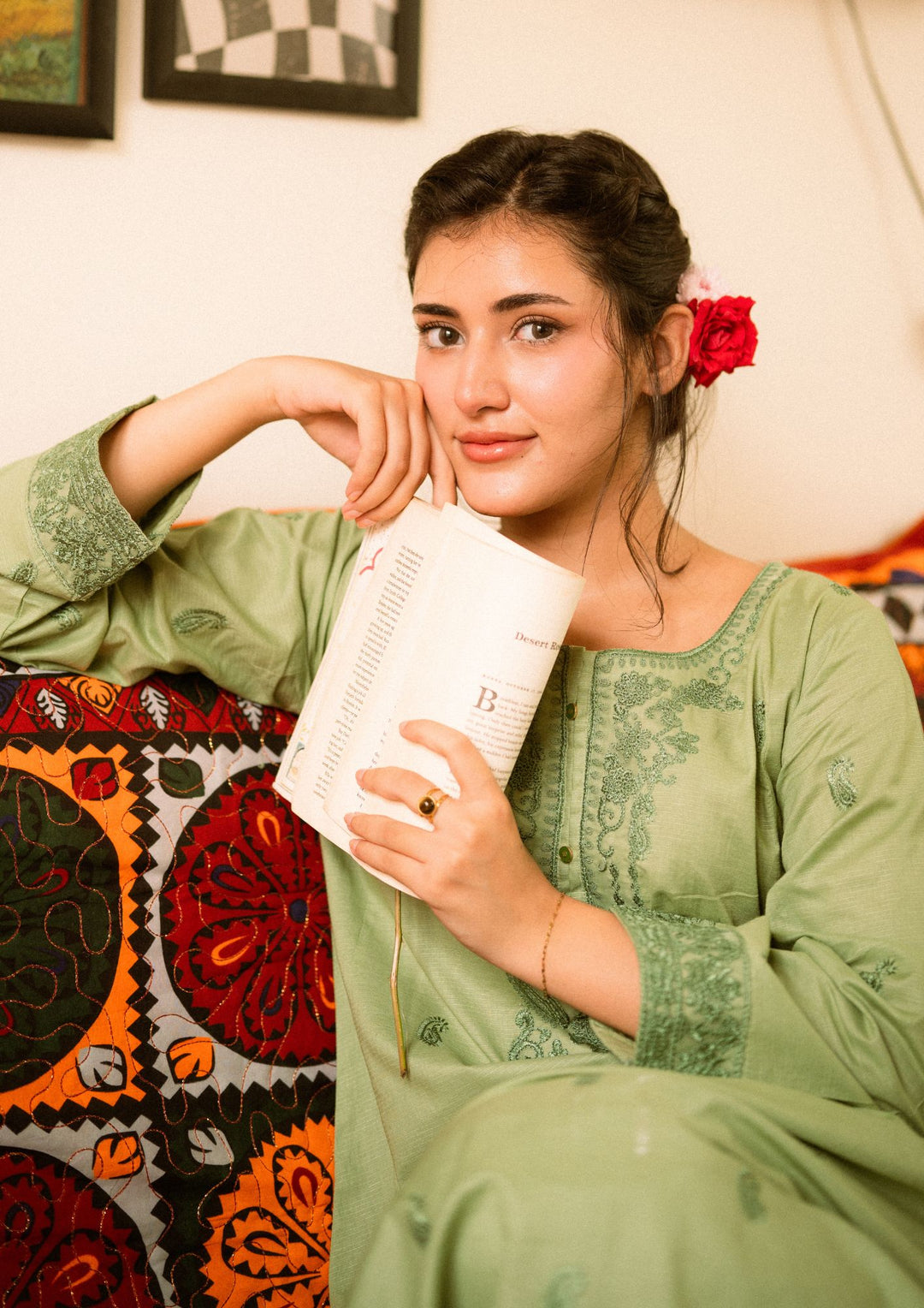 3Pc Pistachio Embroidered Lawn with Chiffon Dupatta RIW-R26-0002