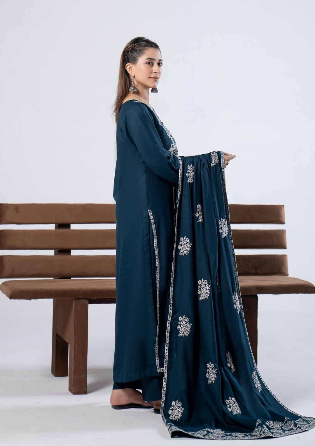 3Pc Embroidered Alpine Karandi Deep Teal SAY-W26-0016