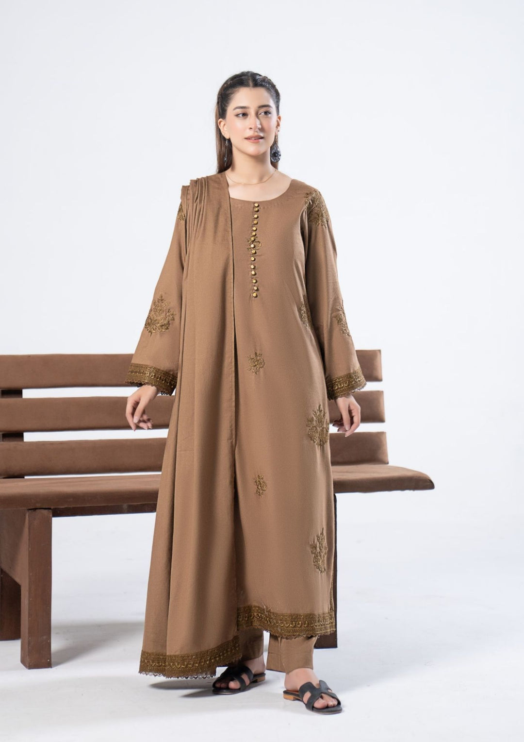 3Pc Embroidered Alpine Karandi Camel Brown SAY-W26-0017