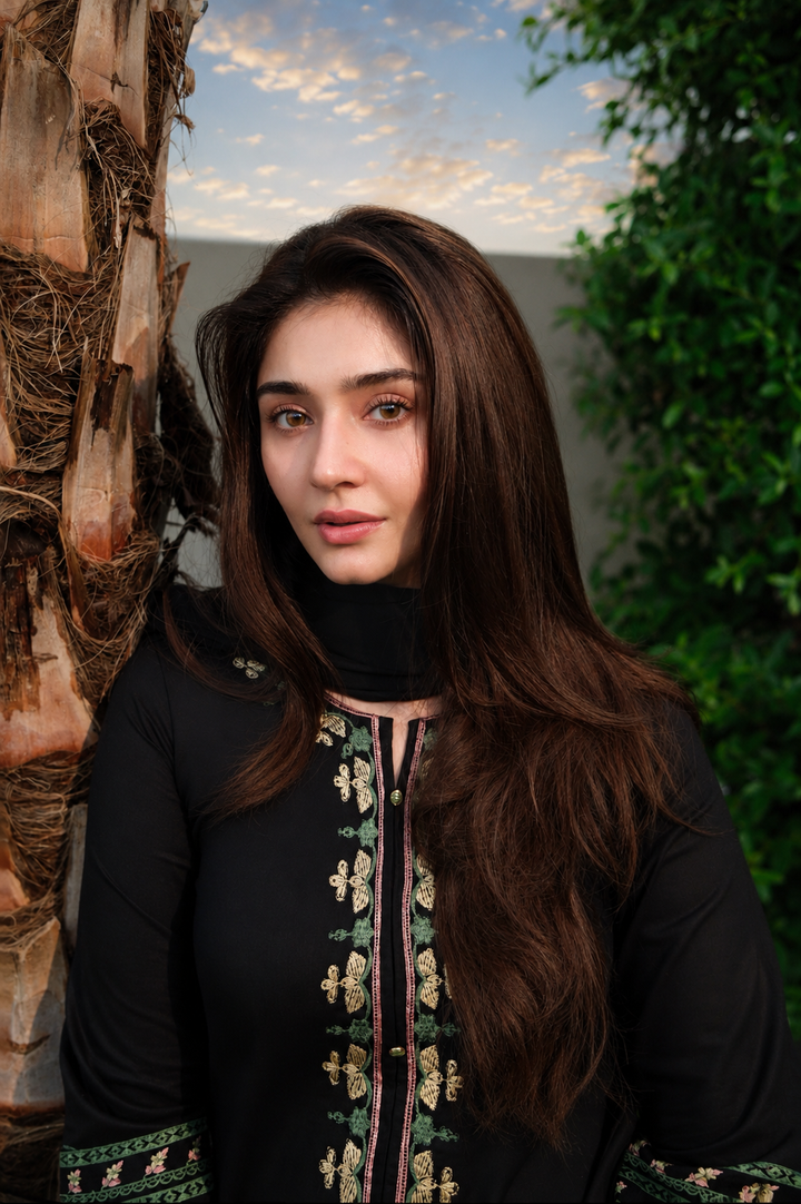 3Pc Black Embroidered Lawn with Chiffon Dupatta RIW-R26-0001