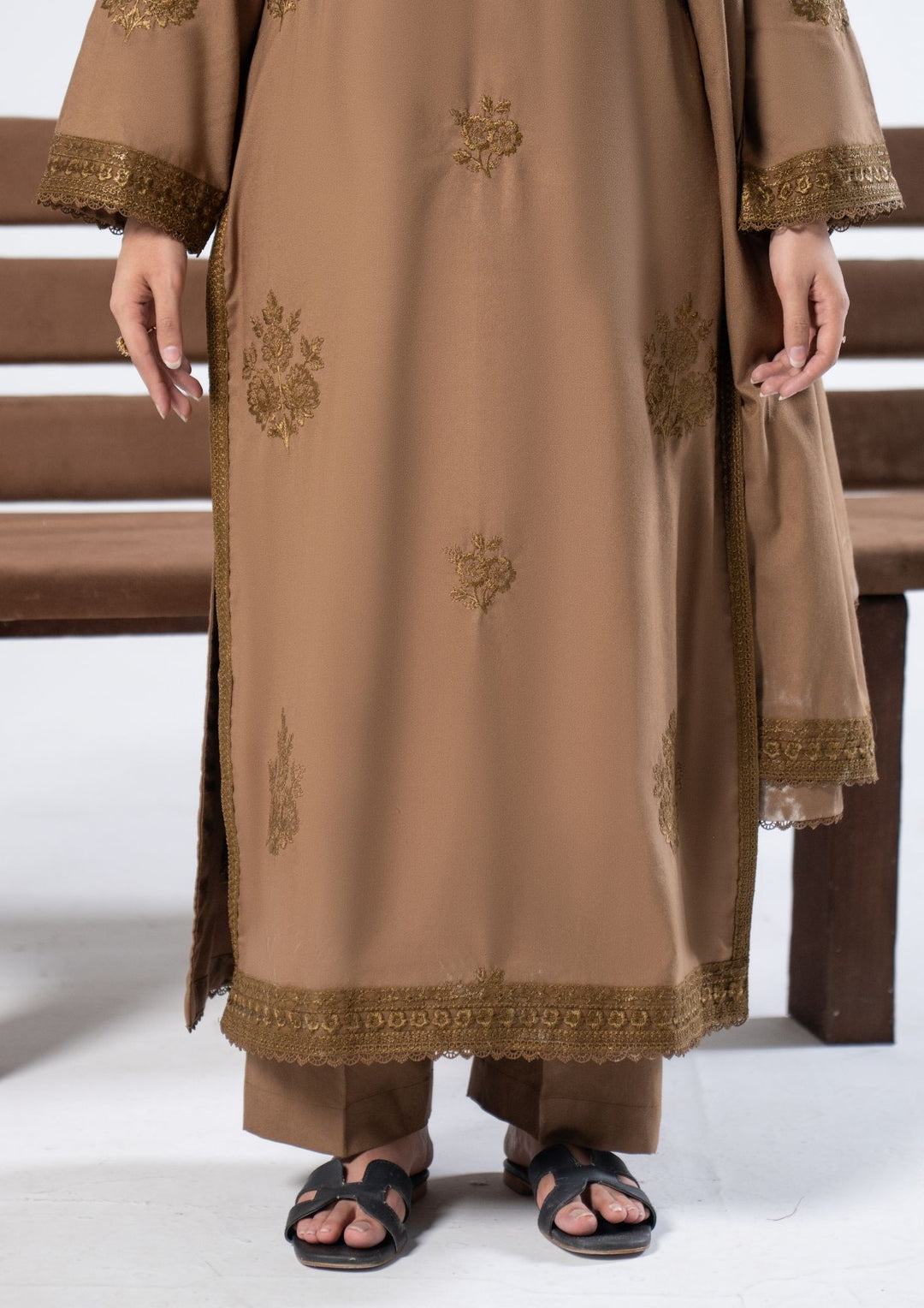 3Pc Embroidered Alpine Karandi Camel Brown SAY-W26-0017