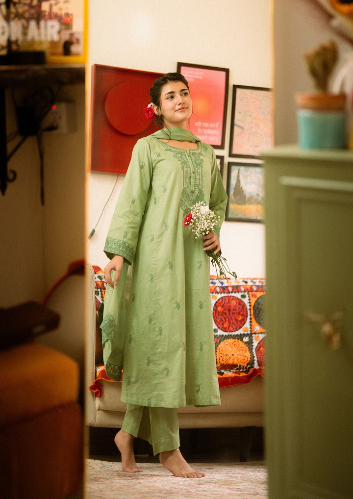 3Pc Pistachio Embroidered Lawn with Chiffon Dupatta RIW-R26-0002