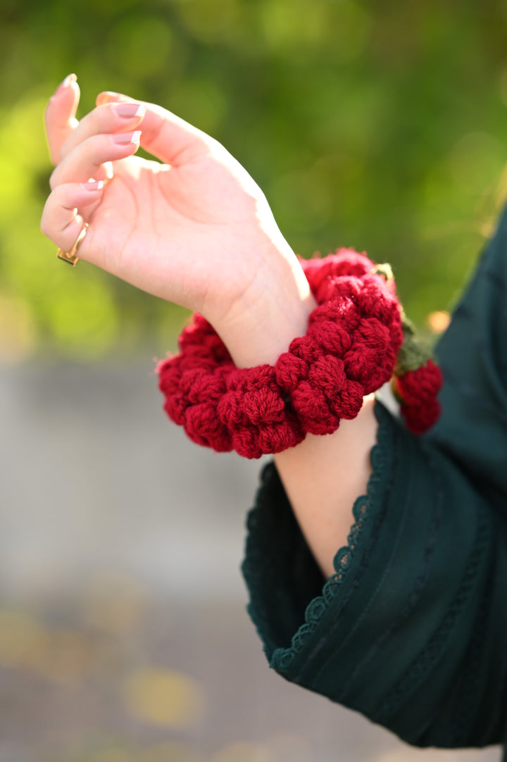 Handmade Crochet Gajra HCTB-S25-0016