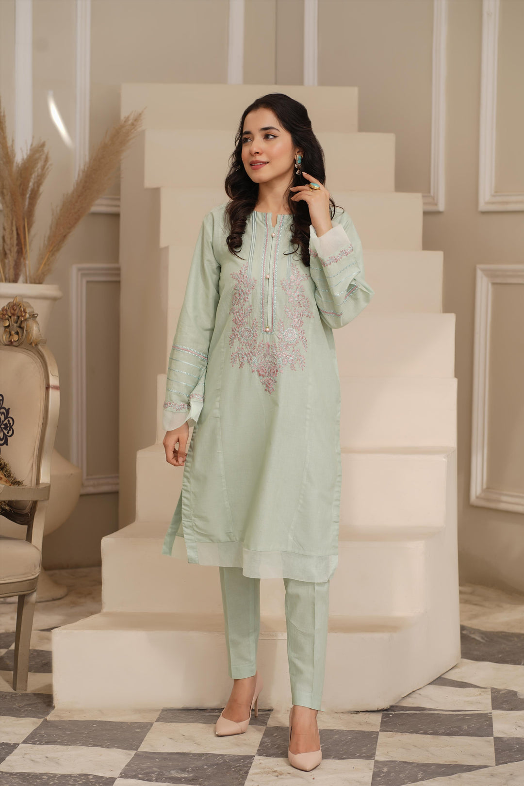 2 Pc Embroidered Lawn SRTW-0136